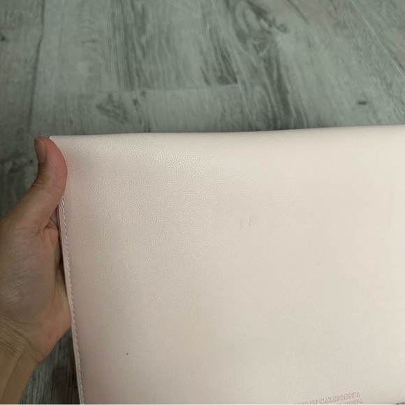 Glass Ladder & Co. “Megan” Blush Pink Clutch - Picture 9 of 13